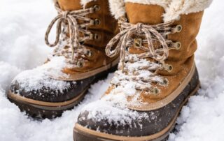 Keeping feet warm in extreme cold during the winter